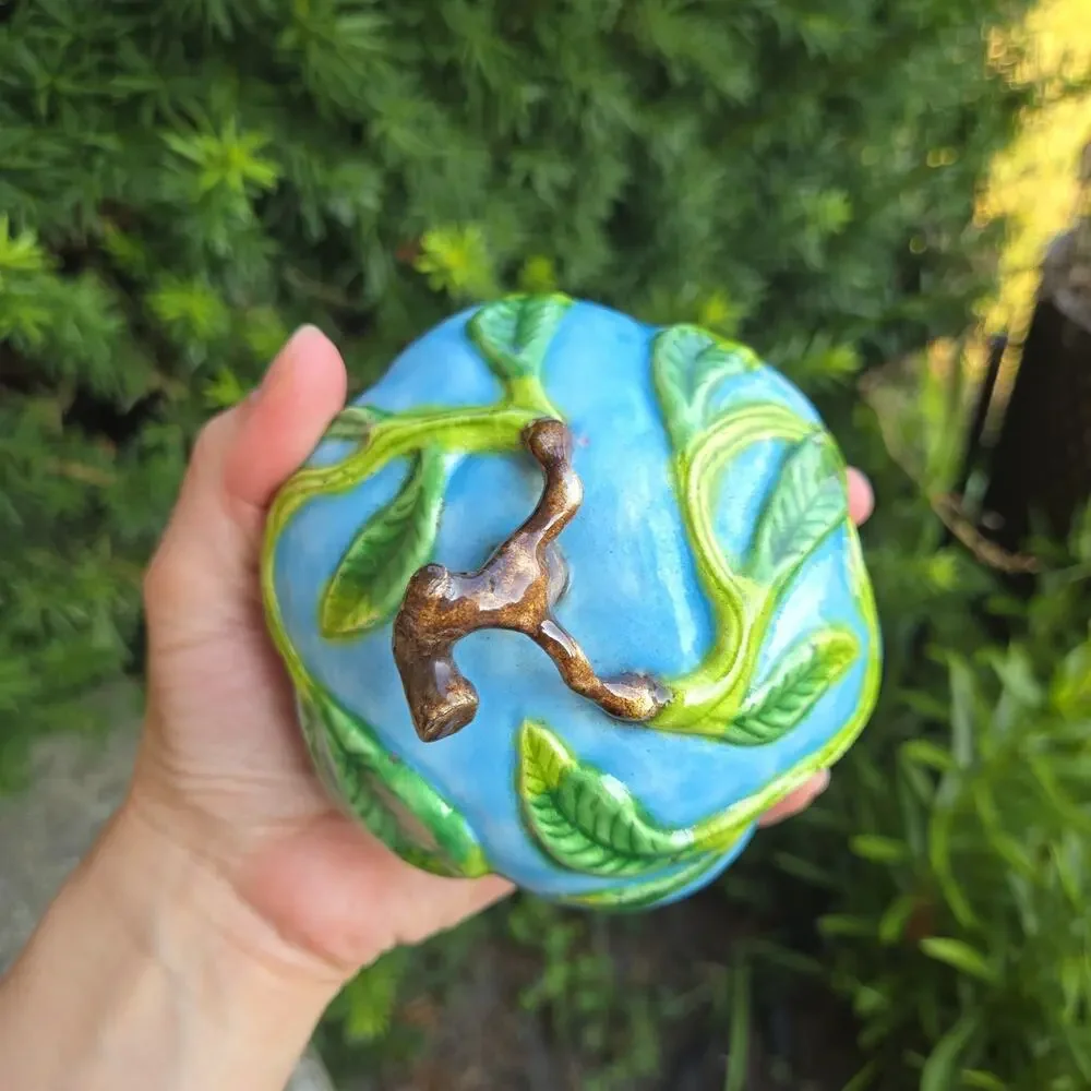 Enamel Trinket‎ Blue Dish Leaves